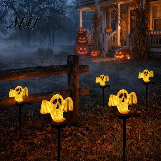 Dusk to Dawn Solar Pathway Lamps Halloween Pumpkin Light, Ghost Yard Stake Smart Sensor Garden Lights Lamp, Waterproof Outdoor Decor Light