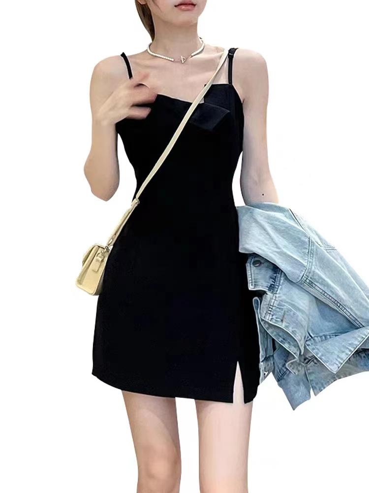 Sexy black spaghetti strap dress for women, new spring/summer outfit, slim fit, fitted fit, hip-hugging A-line short skirt