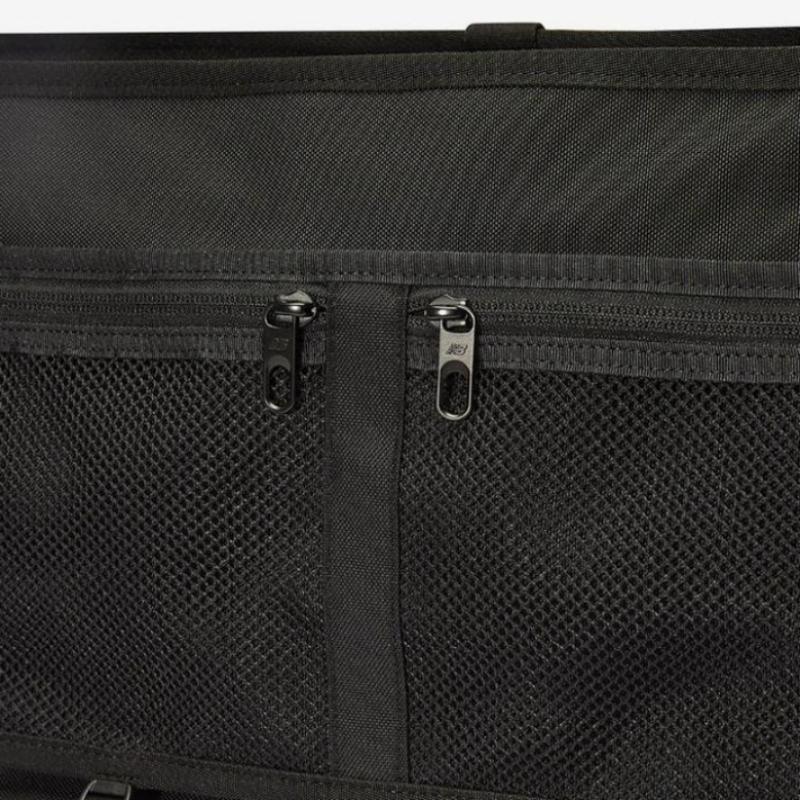 New Balance Back To School Basic Logo Messenger Bag Nbgcess205