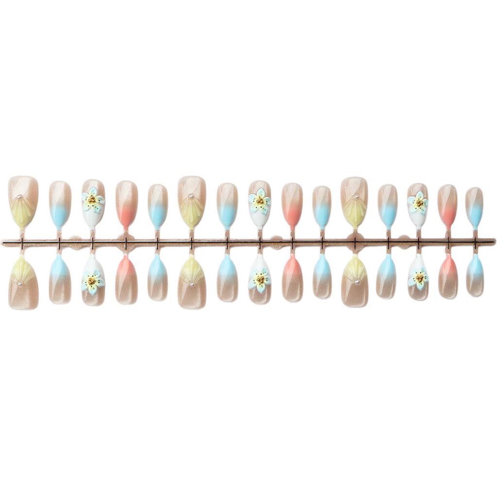 Gradient Blue 3D Floral Wearable Nails: Spring/Summer Cat Eye Whitening Manicure