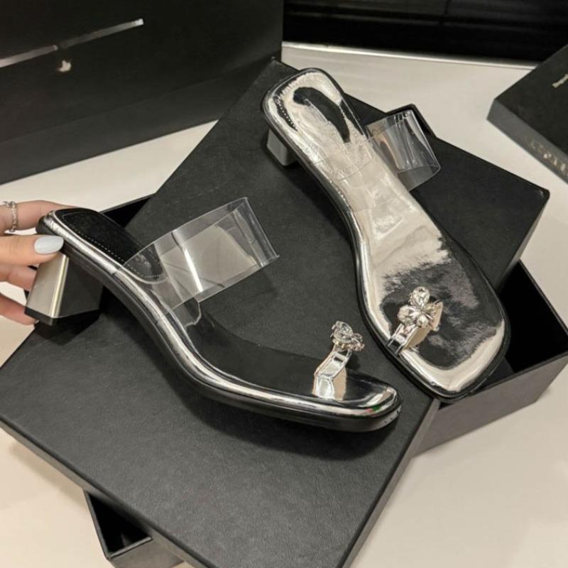 Fashion Fashion Crystal Buckle Slip Foot Flip Flops Summer New Square Head Open Toe Clear Strap Non-slip Block Heel Cool Mopping