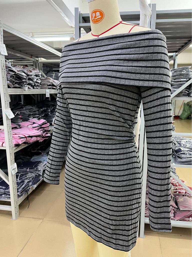 European and American Striped Slim-Fit Dress, Waist-Cinching Short Bodycon with Long Sleeves