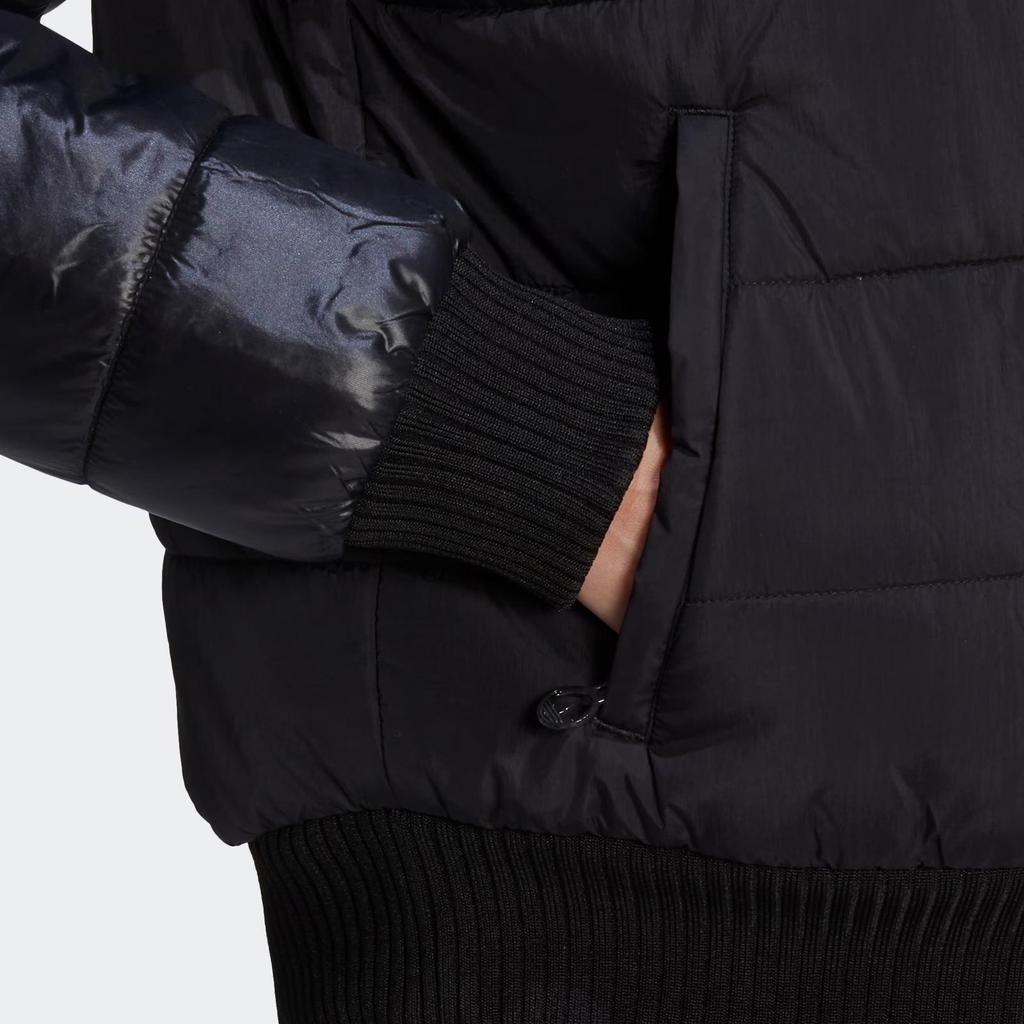 adidas Originals Damen BLOCKED Kurze Daunenjacke Schwarz HK5247