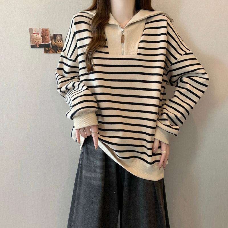 Women's Half-Zip Polo Collar Striped Sweatshirt - Autumn/Winter, Plus Velvet, Korean-Style, Versatile, Loose Fit, Retro Chic, Hong Kong Style.