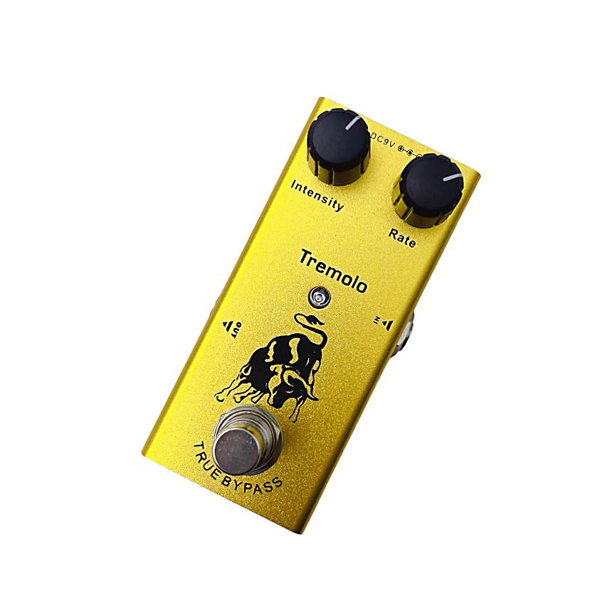 Compact Professional Electric Guitar Effects Pedal with 10 Effects: Distortion, Delay, Chorus, Vibrato, and Sound Simulator.