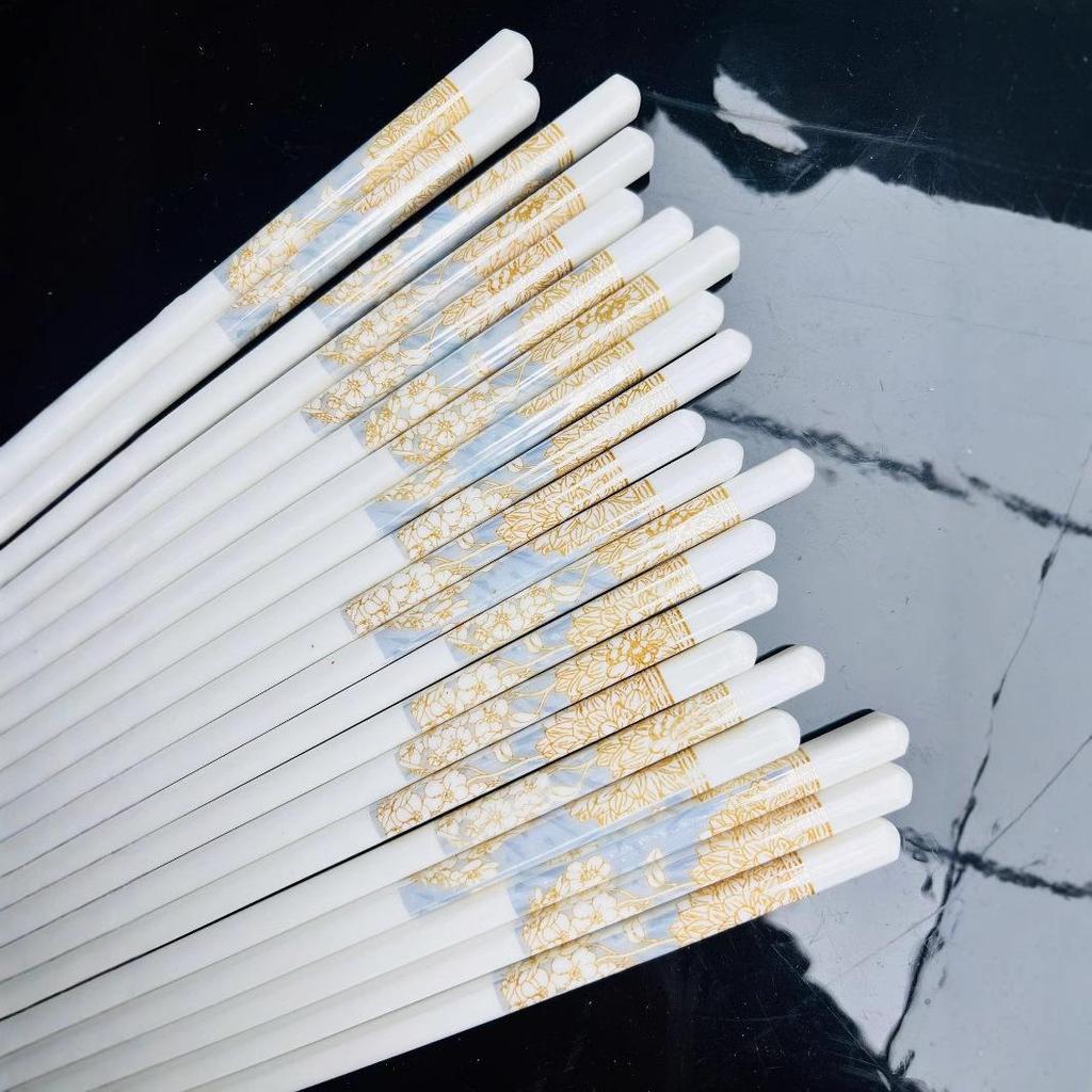 High-Temperature Resistant Luxury Macaron Color Ceramic Chopsticks - Easy To Clean