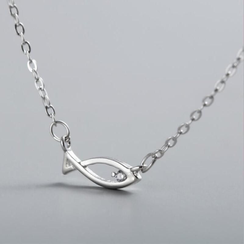 

New Personality Sweet Fish Cute Fashion Jewelry 925 Sterling Silver Temperament Crystal Eyes Hollow Fish Pendant Necklaces XL064 срібний