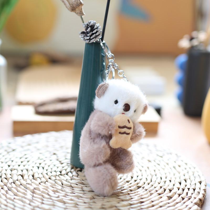 Adorable Otter Plush Keychain Soft And Huggable Short Plush Material