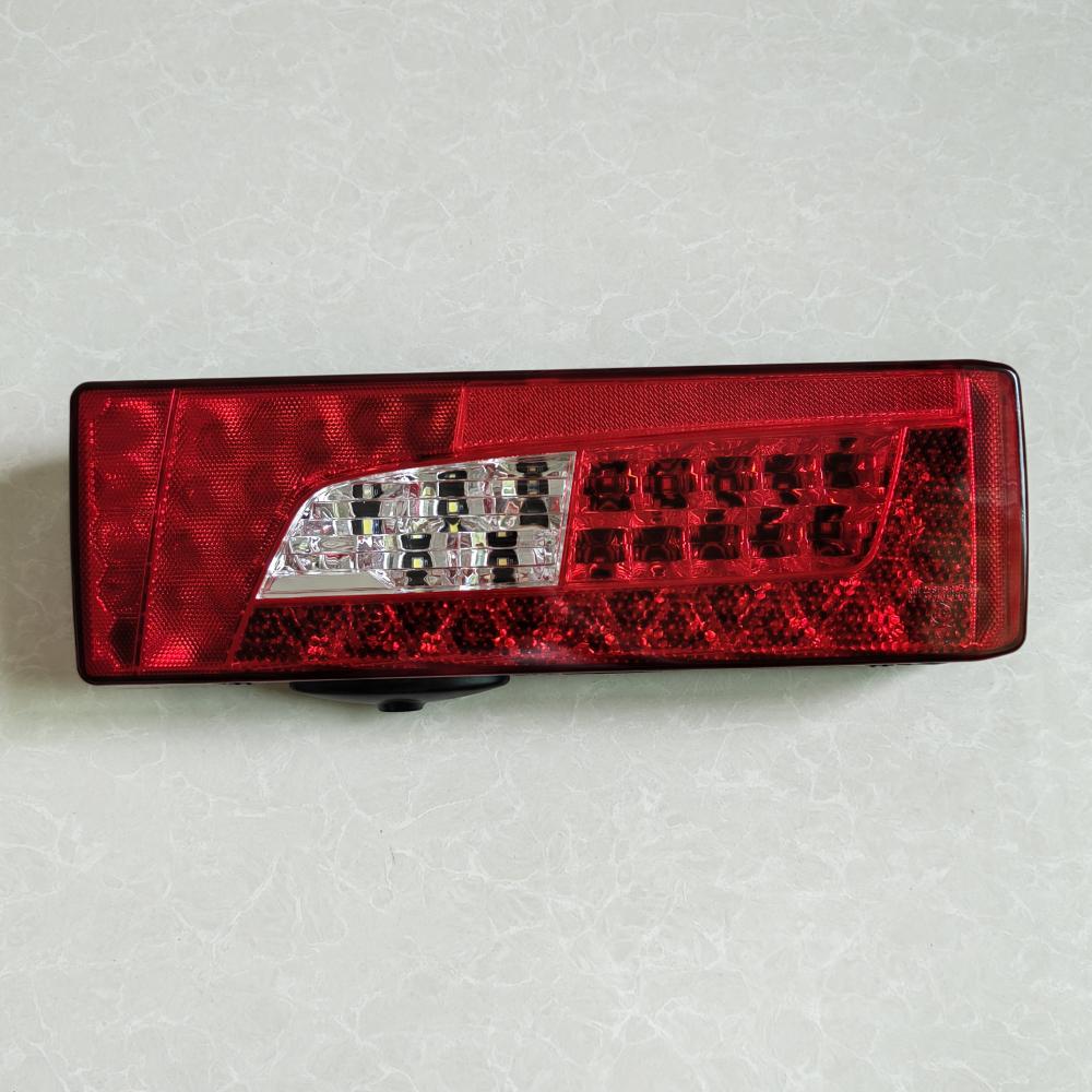 1Pc 24V Tail Light For Scania LED Rear Headlight With 7Pin Connector Plug Spare Parts