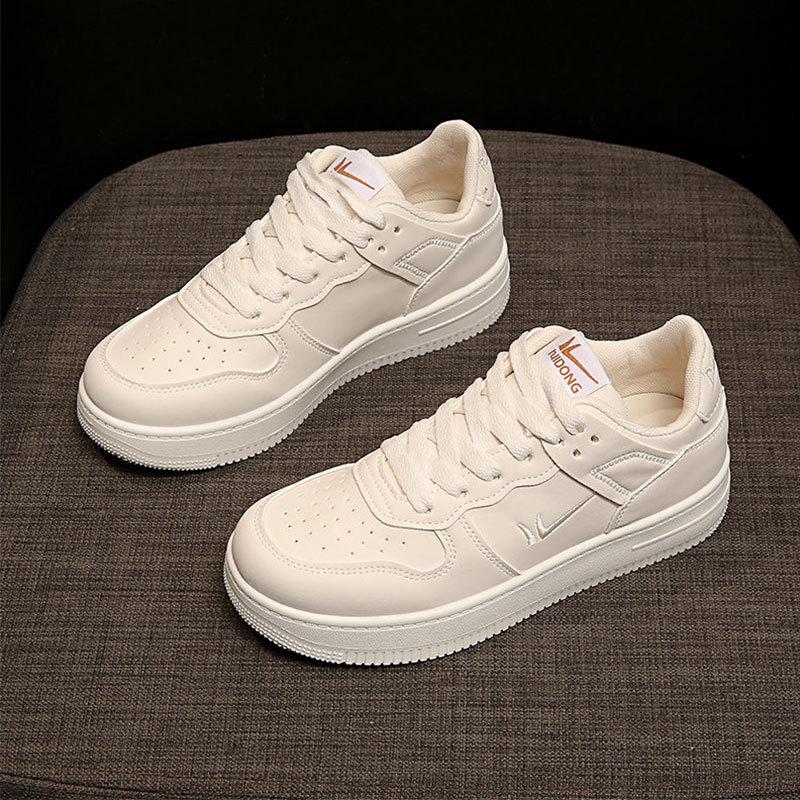 Thick Baseplate Shoes Women's Versatile and Light Casual Shoes Children's Spring 2025 New School Style Temperament Sports Shoes Women