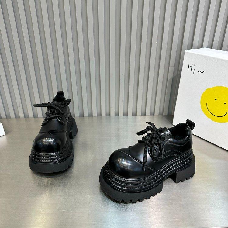 British Style Loafers Women's Muffin Platform Small Leather Shoes Women's 2025 New Retro Black Shoes Women's Shoes Are Versatile