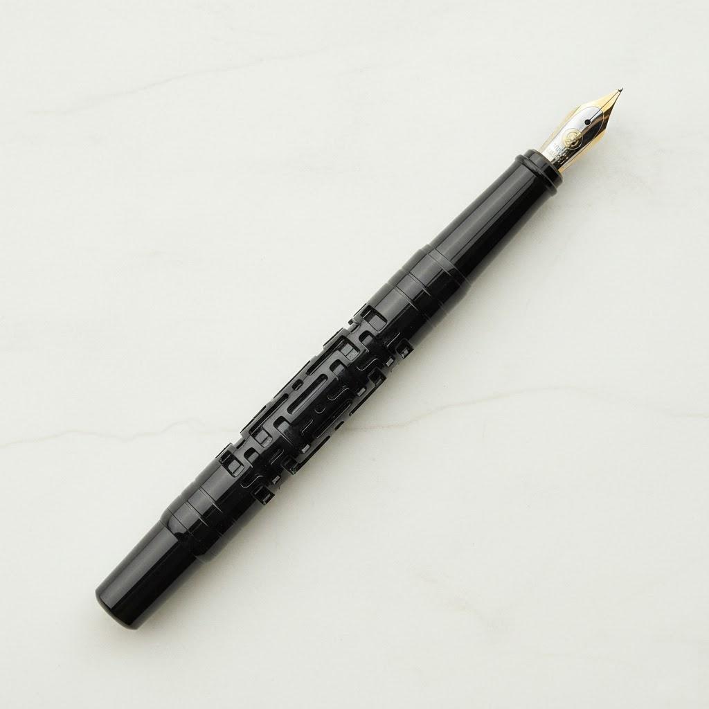 

Luxury Metal Fountain Pen for Business Writing Calligraphy Pens Office School Supplies 1PC чорний