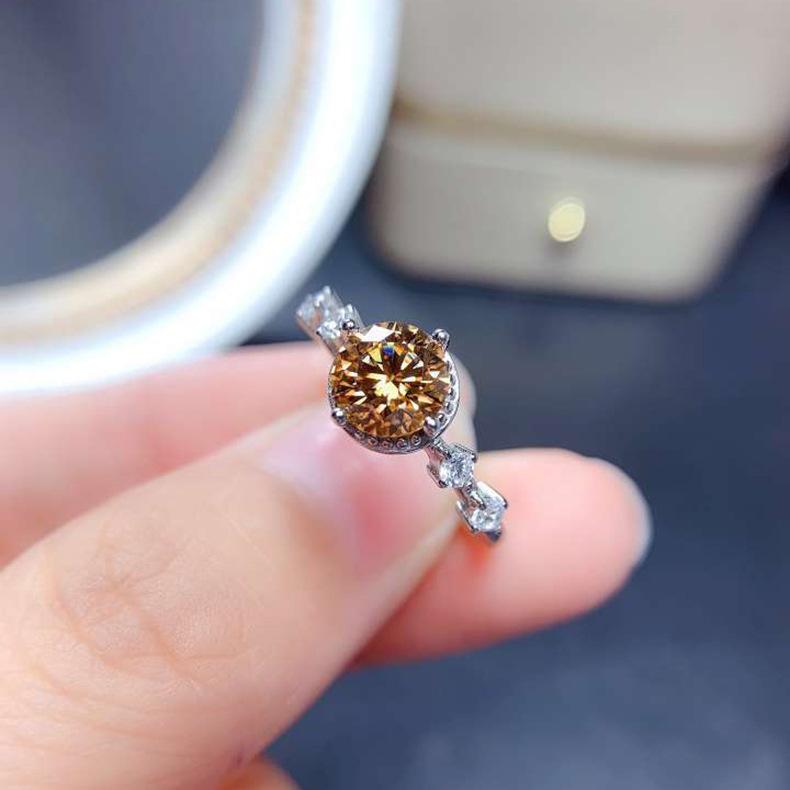 Cincin Batu Sampanye Wanita Perak Murni 925 Mewah Cincin Pernikahan Jari Berlian Mode untuk Wanita Cincin Pertunangan untuk Wanita