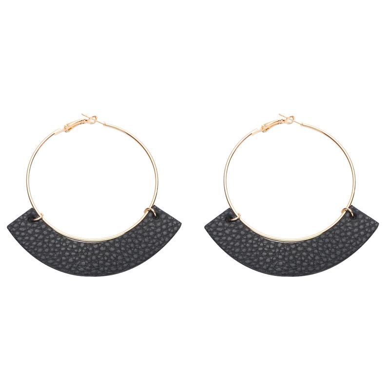 

New Design Fashion Big Metal Hoop Faux Litchi Leather Earrings For Women Round Circle Ethnic Vintage Earrings Zircon Gift чорний