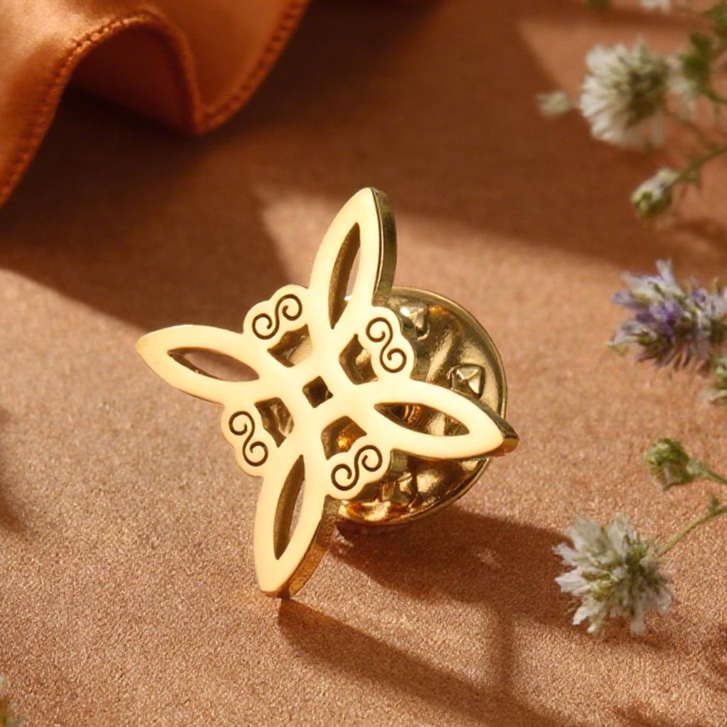 Dawapara Witch Knot Brooch Pins Celtics Trinity Knot Triquetra Symbol Good Luck Sacred Geometry Wiccan Jewelry Stainless Steel