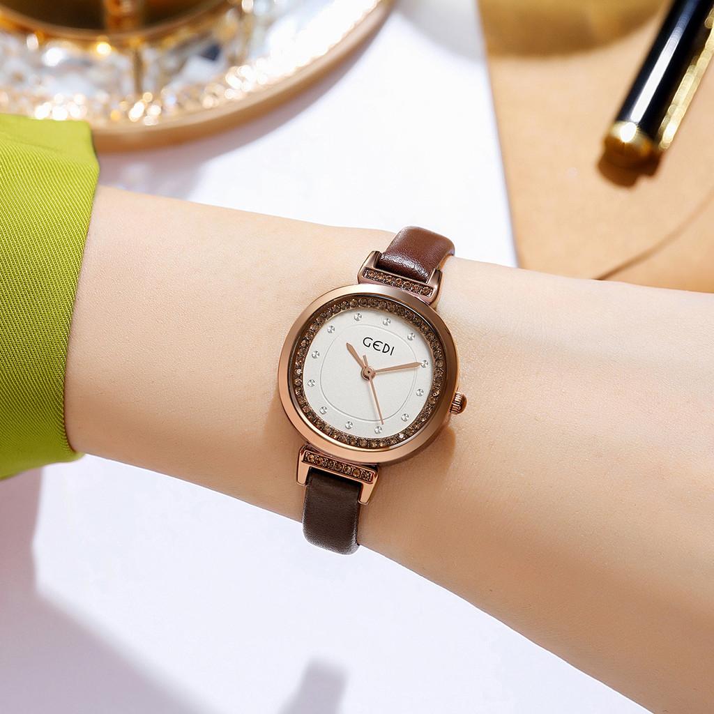 Gadi Vintage Ladies Quartz Watch With Leather Strap And Water Resistance For Fashion Enthusiasts
