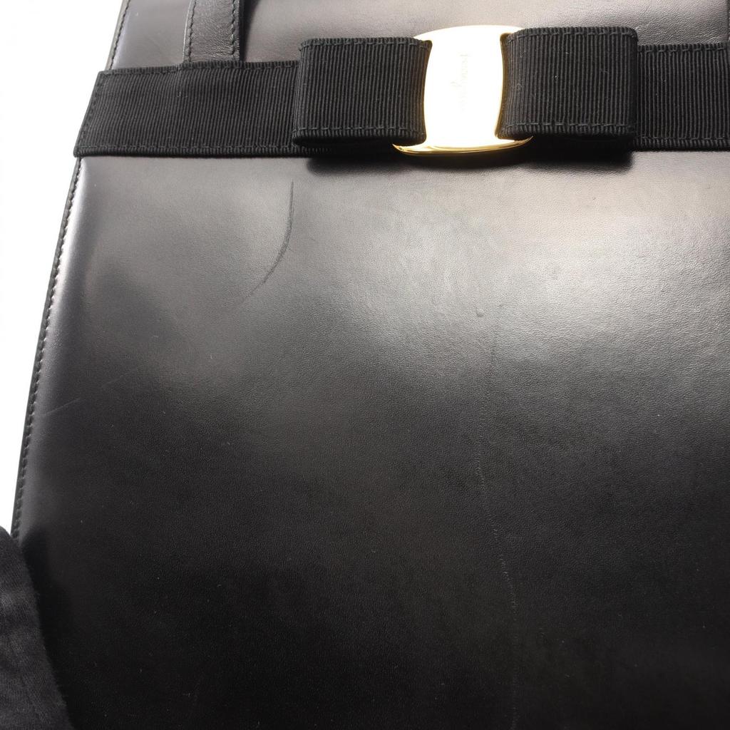 Used Salvatore Ferragamo Vara ribbon Shoulder Bag leather Black Used Women