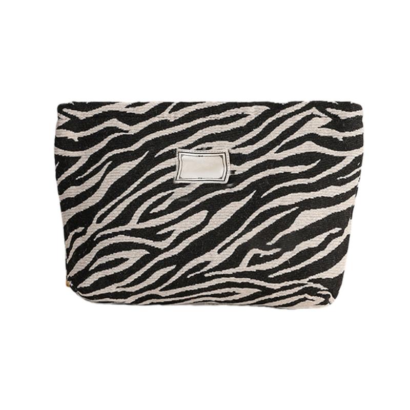Makeup Storage Bag Canvas Organizers with Leopard Pattern Designs Portable for Fashionable Women Home Storage Solution 1