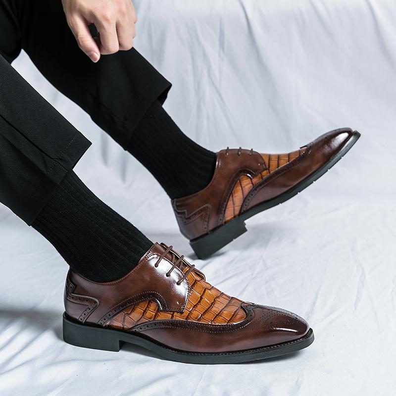 Fashion Italian High-end Brand Classic Brown Men's Leather Casual Shoes Commuting Daily Driving Shoes Men's Business Formal Shoes