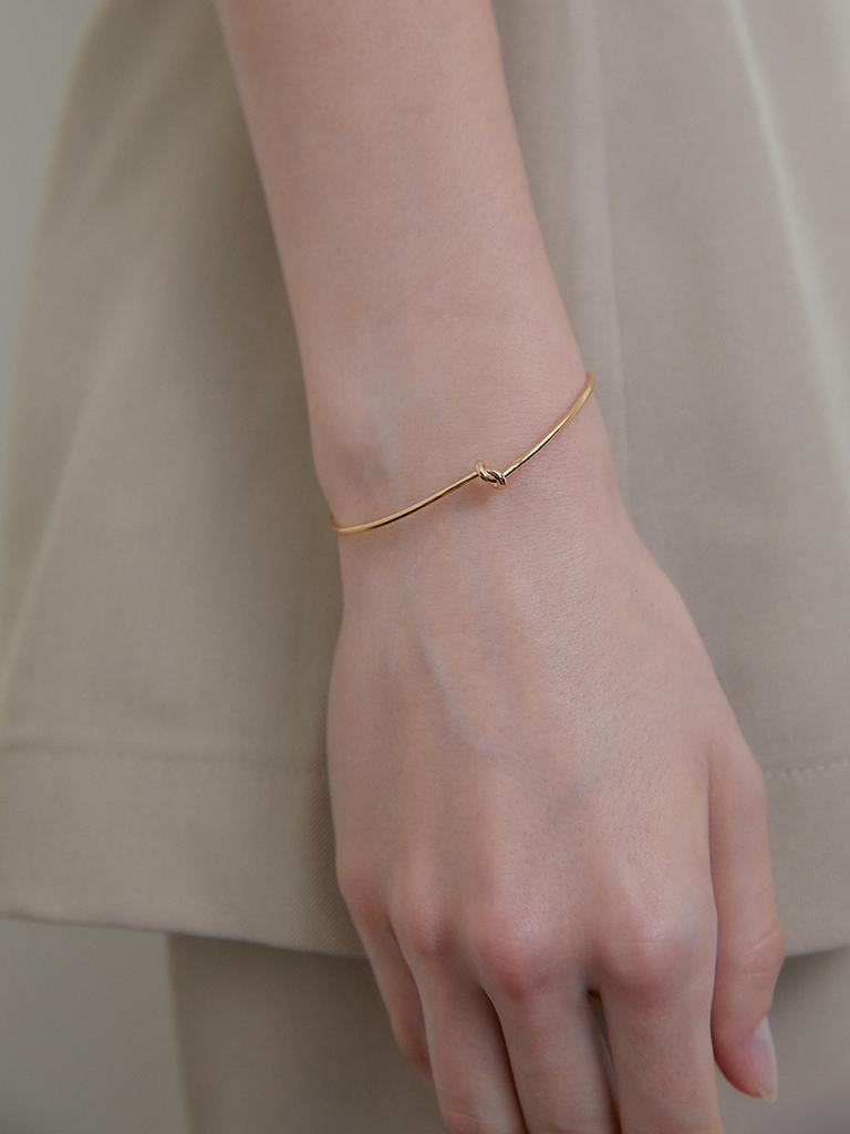 Primaute Knotted Open Bracelet