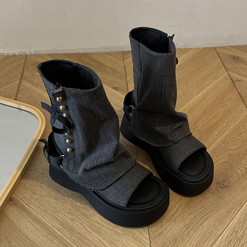 Martin boots women's British style summer 2025 new platform boots explosion small solid color high sandals