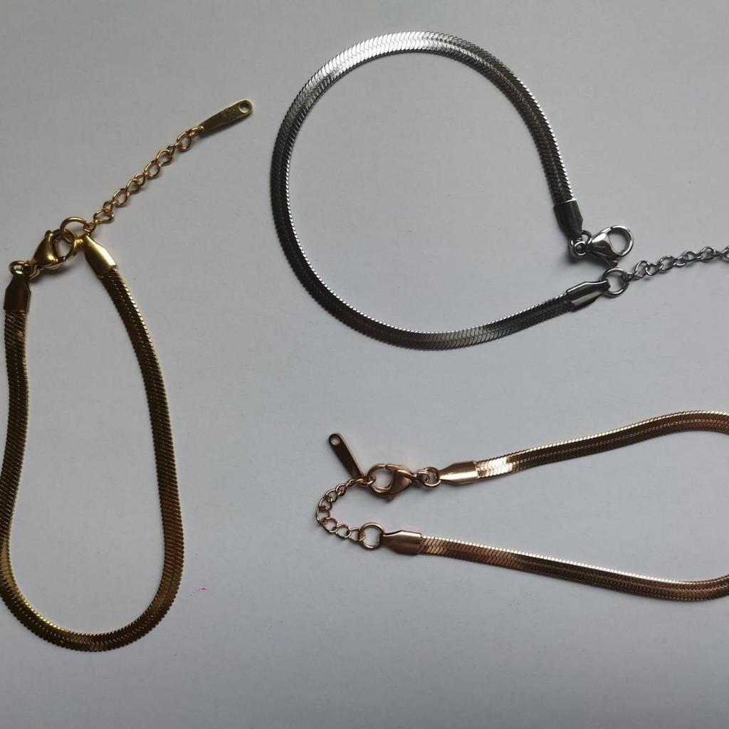 Titanium Steel Flat Snake Chain Women's Anklet - Simple Stainless Steel Knife Bone Design