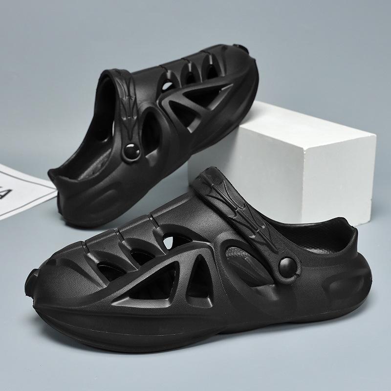 Hole Shoes Men's Summer Outer Wear Hollow Breathable Personalized Beach Shoes Soft Sole Non-slip Wear-resistant Dual-purpose Bag Head Cool Slippers