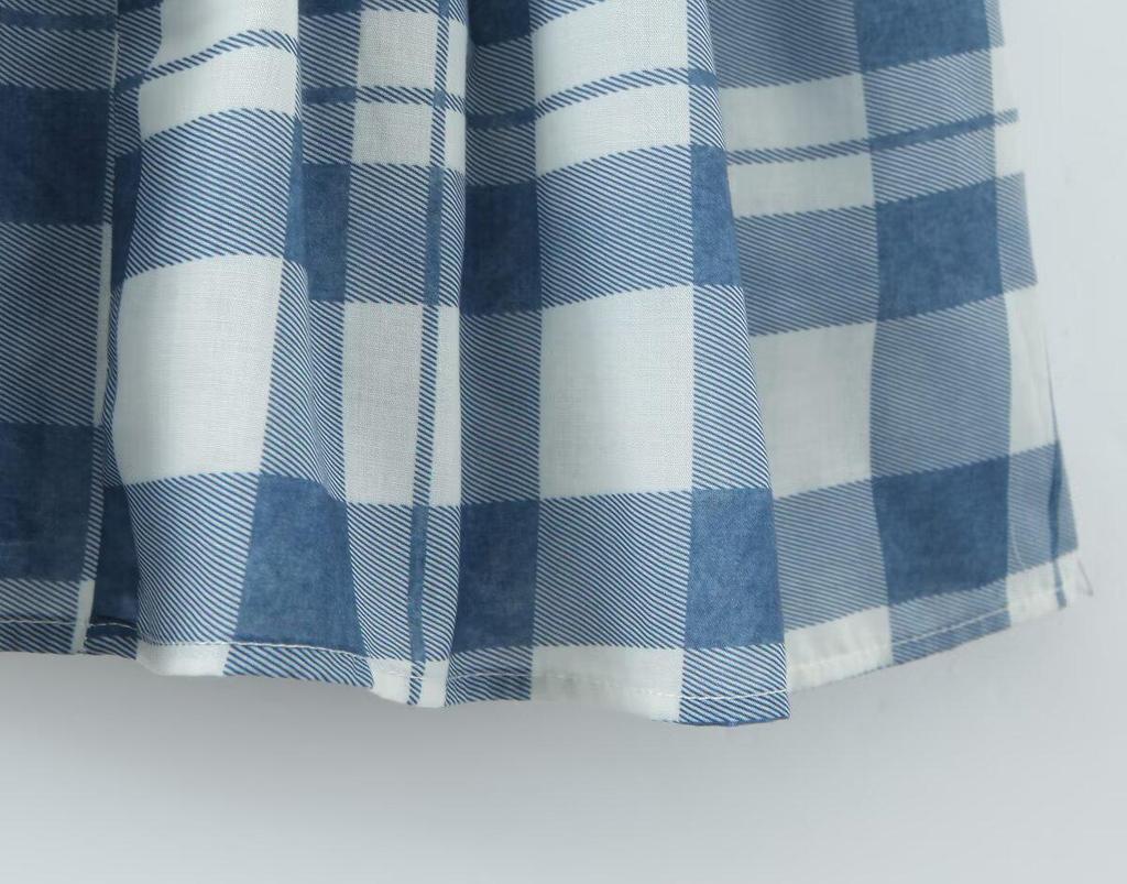 French Summer Plaid Puff Dress with Bow Tie and Short Sleeves