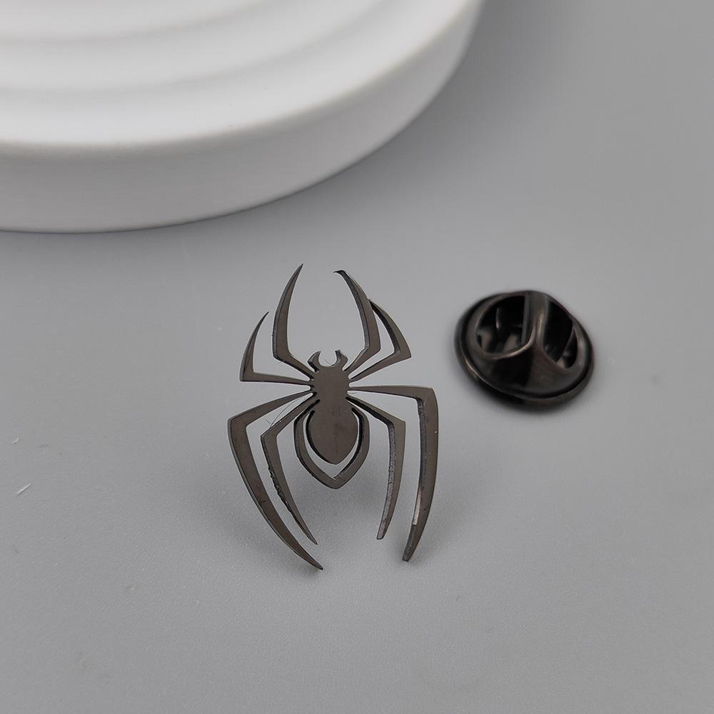 Classic gold-plated spider badge, women’s anti-exposure buttons, men’s suit lapel pin, formal brooch