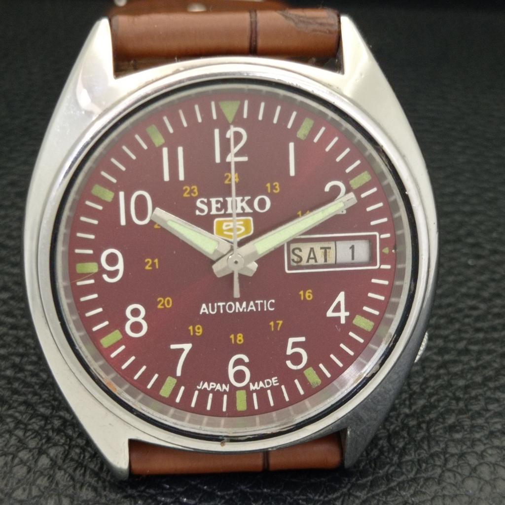 VINTAGE SEIKO 5 AUTOMATIC 6309A JAPAN MENS MAROON COLOR DIAL WATCH A701553-5 R206b-a701553