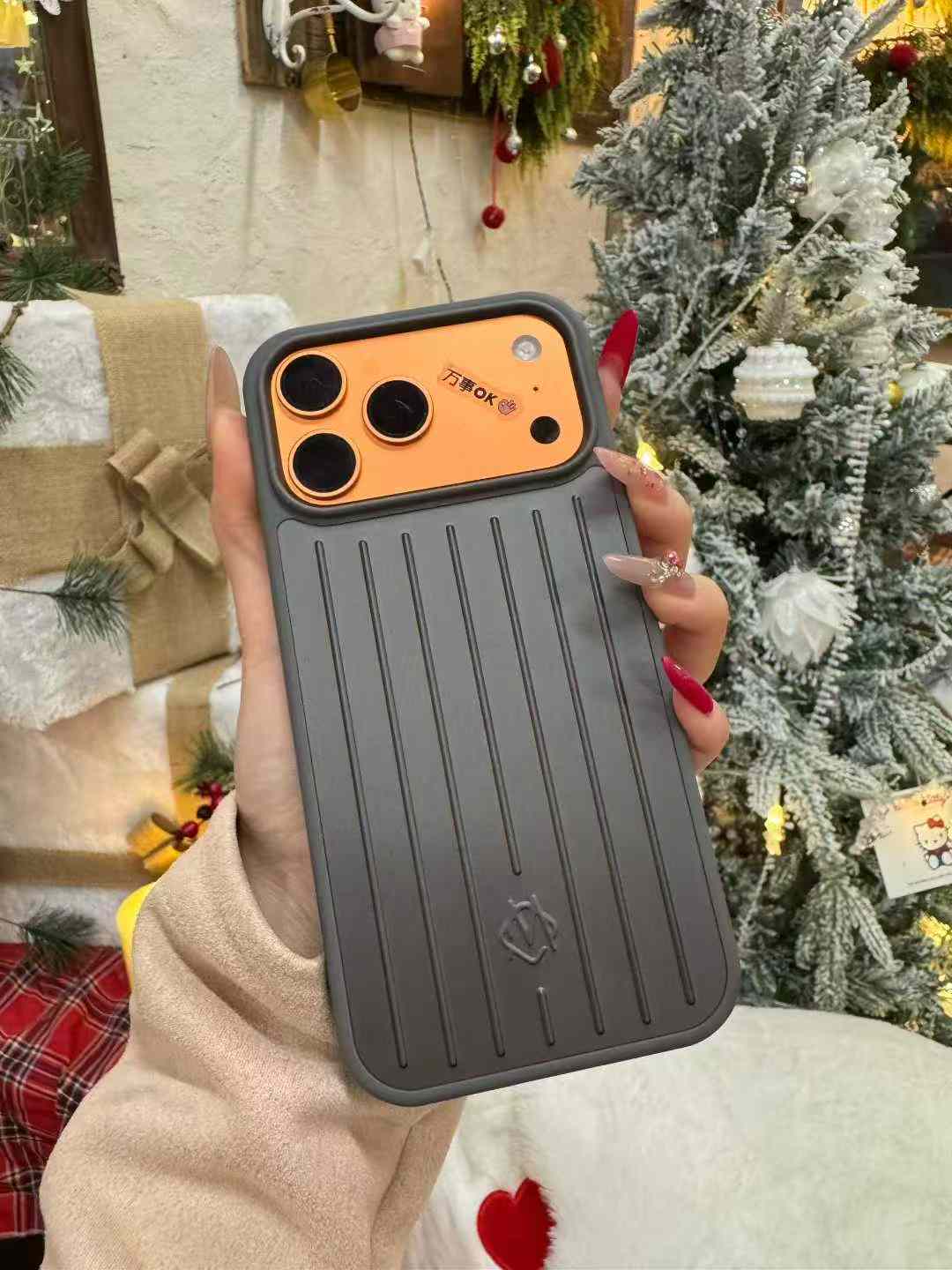 

Розкішний Бізнес 3D Чохол-Валіза для Подорожей для IPhone 17 Pro Max 16 15 14 Алюмінієвий Сплав Задня Кришка Захист від Падінь з Упаковкою в Подарунковій Коробці iPhone17 чорний