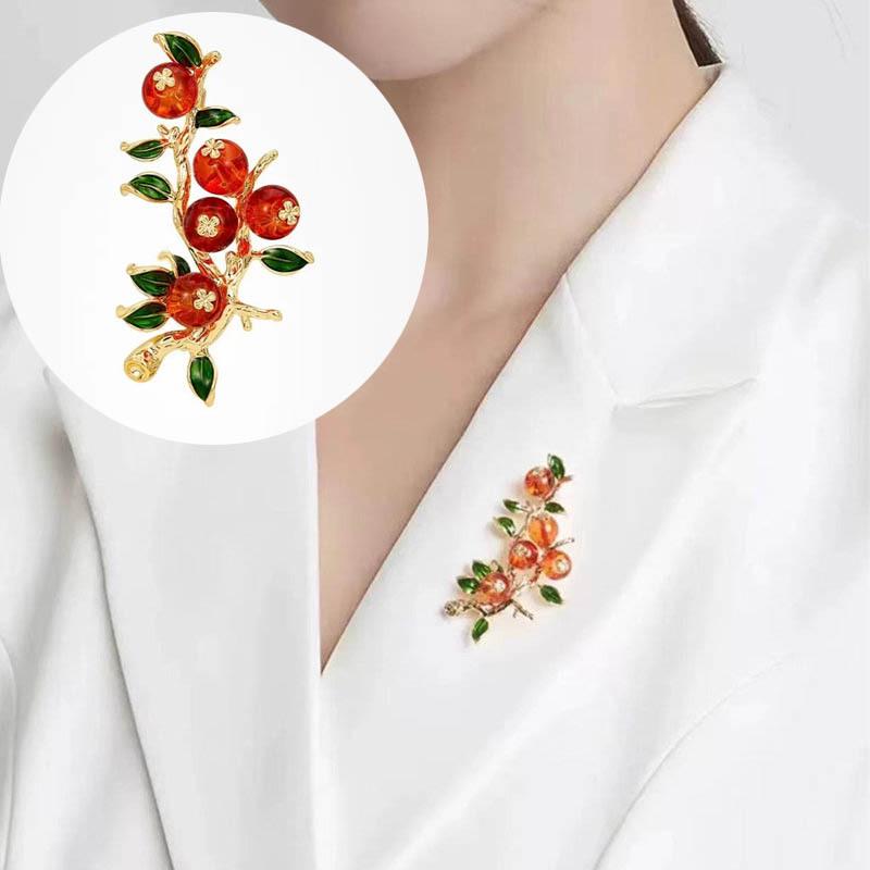 New Trendy Persimmon Brooch - High-Grade Sweet Fashion Accessory Ruyi Corsage Gift Electroplated