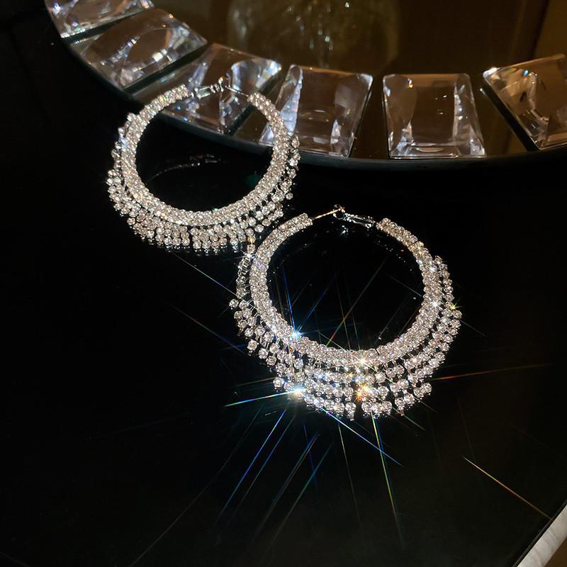 Silver Needle Diamond Water Drop Tassel Earrings - Elegant Court Style, Versatile & Luxurious Design.