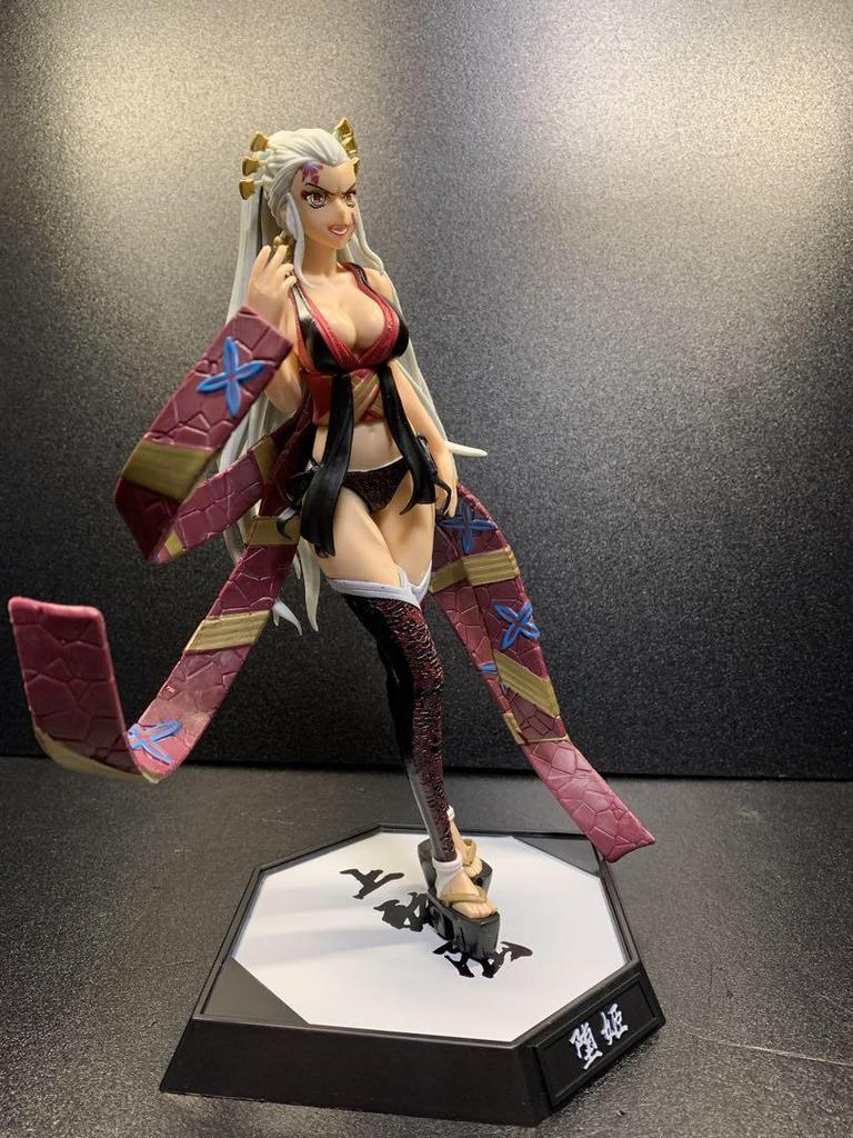 [USED] Demon Slayer: Kimetsu no Yaiba Upper Rank Six Daki Figure