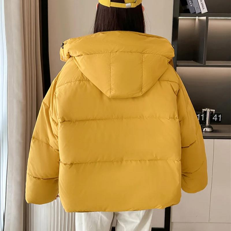 Loose Hooded Bread Jacket Women Parkas 2025 New Thicke Warm Down Cotton Padded Short Jacket Female Outerwear Winter Coat
