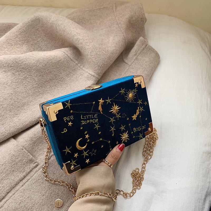 

ins small bag 2025 new trendy Korean version velvet box bag embroidered star chain shoulder messenger bag синий