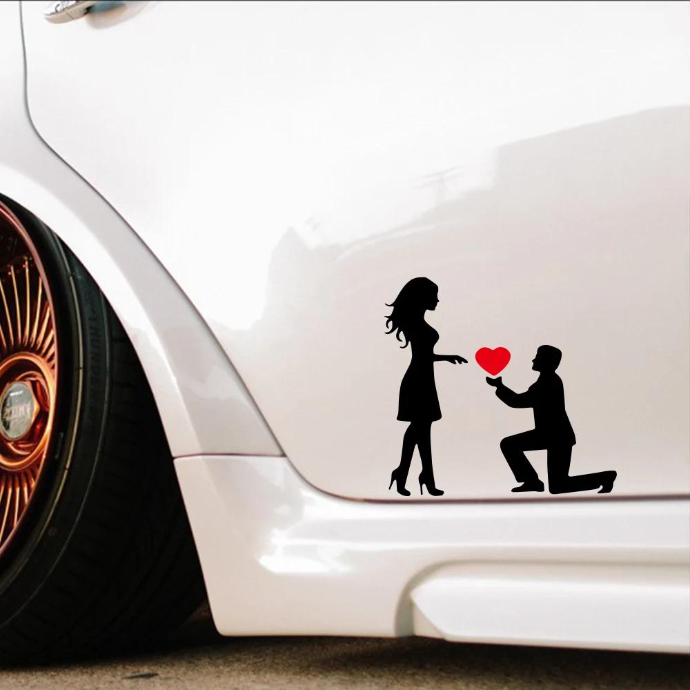 Samolepka na auto Milující pár Navrhuje Romantická návrhová samolepka Kreativní tělo dveře auto boční sklo vodotěsná samolepka na motorku Refit