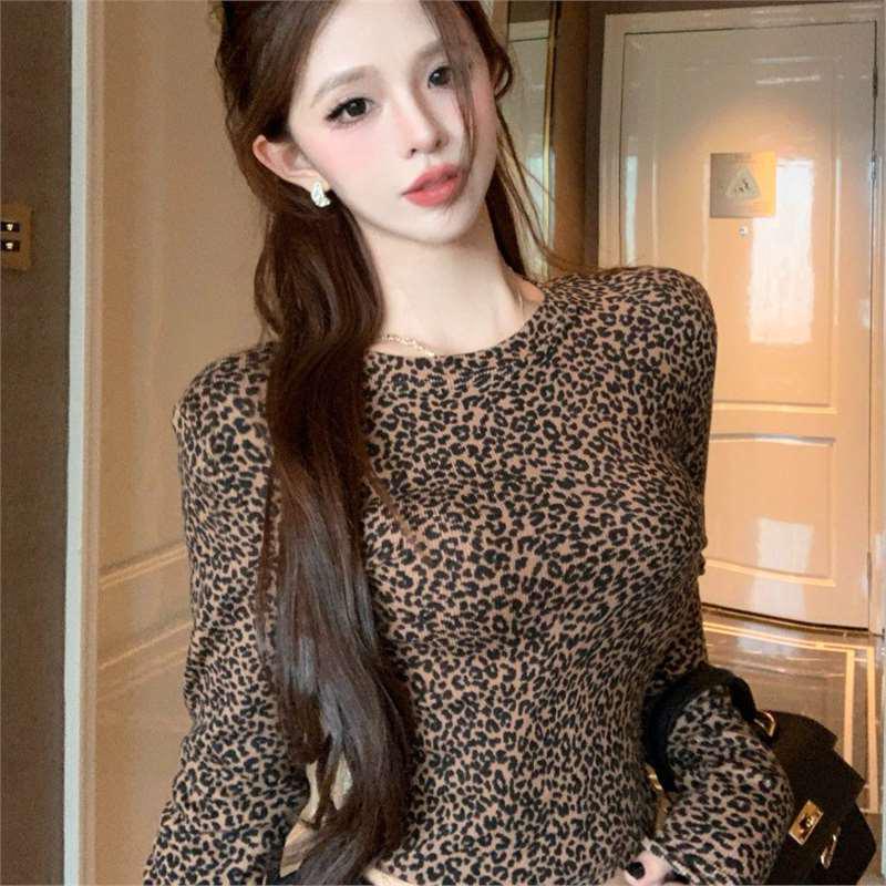 

2024 Autumn Leopard Print Round Neck Slimming Long Sleeve T-Shirt Top L