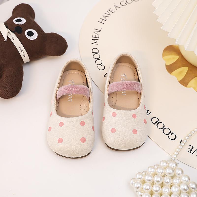 

ins детские туфли принцессы 2025 весна и осень новые корейская версия для девочек в горошек маленькие кожаные туфли детские туфли Doudou на мягкой подошве 21-26 yards whole box 60 pairs starting