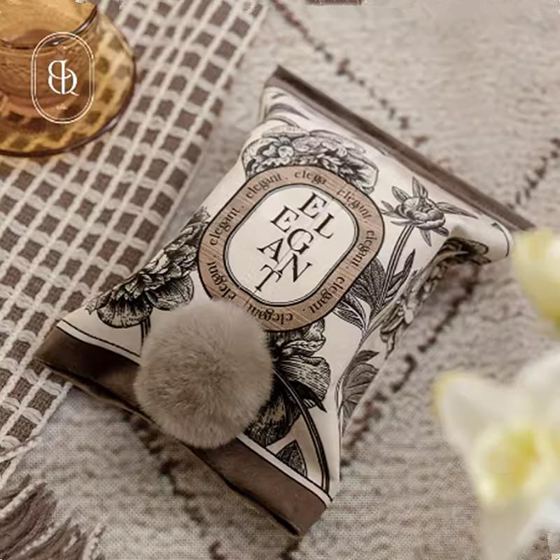 

Tissue Box Paper Holder Napkin Dispenser Velvet Facial Organizer Wabi-sabi Beige Japan Style Luxury Hand Paint Gome Decoration