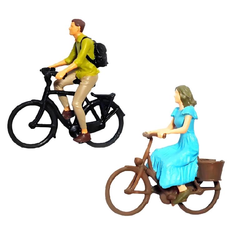 1:87 Scale Small Cycling Scene With Detailed Riders And Plant For Home Office Decors Great for Gift Party Decoration