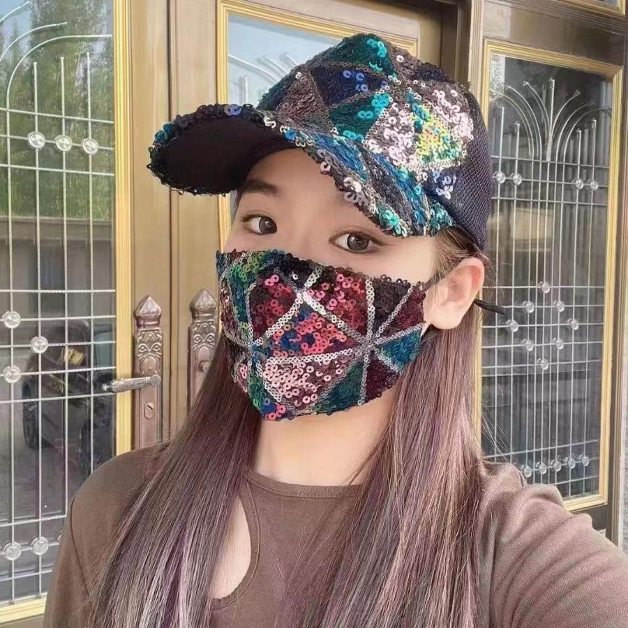 Summer mesh sequin hat - breathable, sun-proof, sun-shielding hat for outdoor activities. Fashionable and versatile Korean baseball cap with a brim.