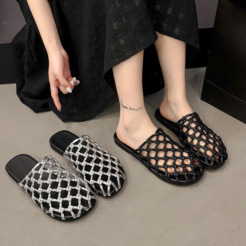Fashion Luxury  Handmade Weaving Mesh Hollow Out Women Cozy Breathable Round Toe Beach Shoes Casual Flat Slippers