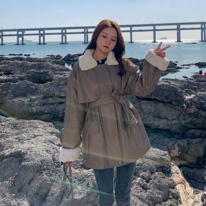 

Осень и зима новая кожаная куртка женская флисовая куртка средней длины и удлиненная утолщенная одежда в стиле «локомотив» с приталенным силуэтом, свободная, модная, черная, эластан 2XL хаки