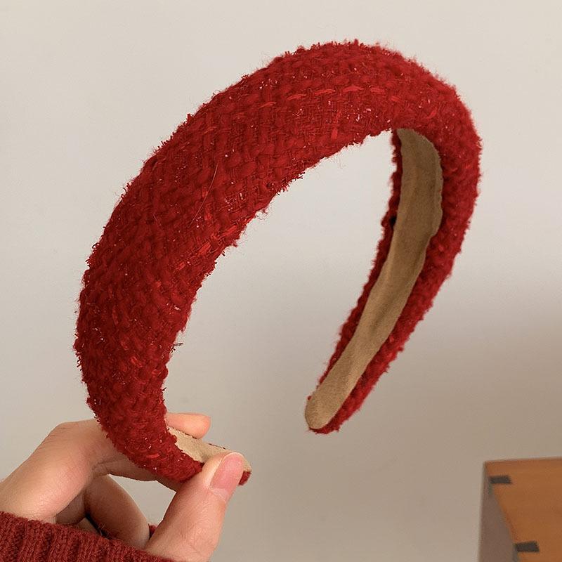 "2022 Retro Red Christmas Headband for Women: High-End Autumn/Winter Style"