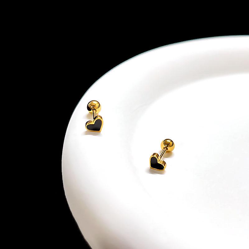 Titanium Steel Heart & Four-Leaf Clover Stud Earrings - Elegant, Versatile, Mori-Style Fashion for Women