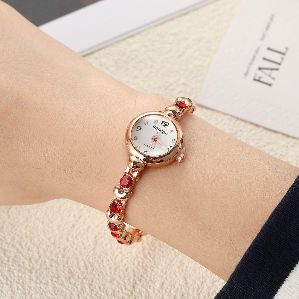 Steel Strap Luxury Wrist Watches Round Small Dial Quartz Watch Womens Quartz Wristwatch  Girls Gift