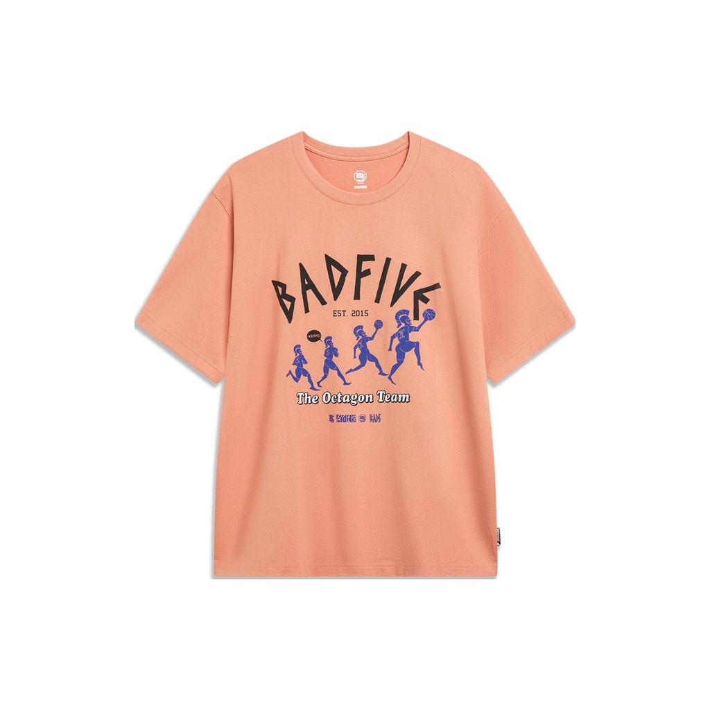 Li Ning Sports Basketball Series Printed Letter Round Neck Loose Short Sleeve T-Shirt Men Tops Sunset-Orange AHST301-5