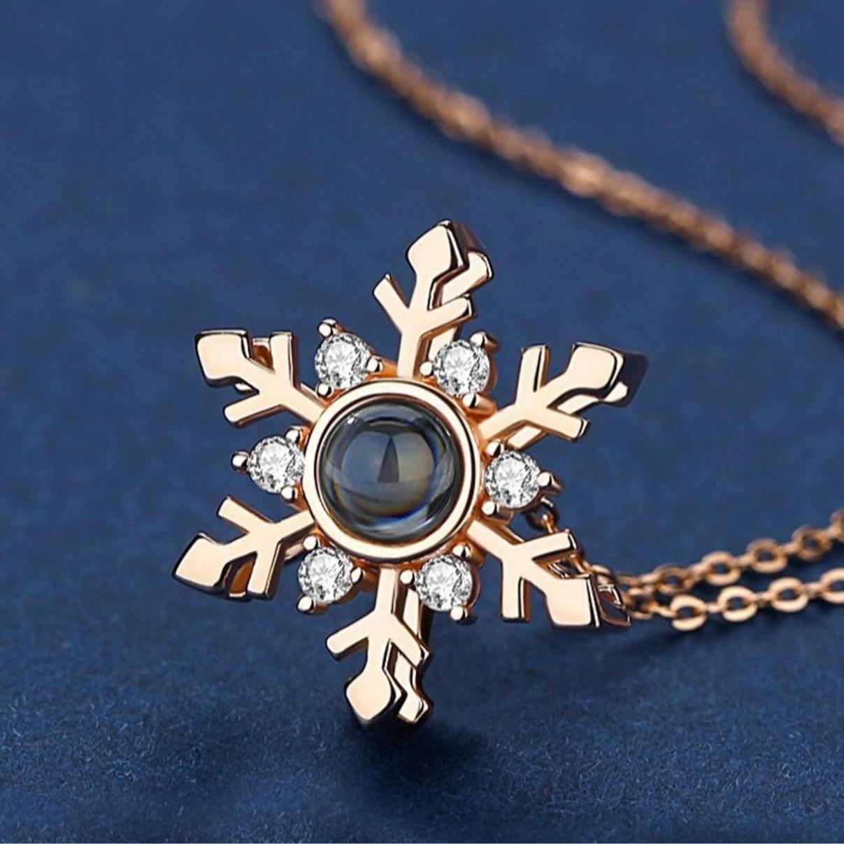 

Ожерелье с подвеской в виде снежинки 100 языков «Я люблю тебя» Премиум-цепочка на ключицу Романтика