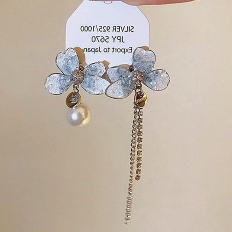 Ice quenched blue flower artificial crystal fringed earrings Cool wind temperament stud earrings Internet celebrity earrings